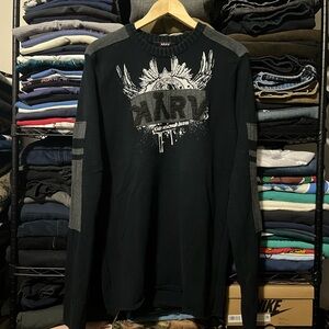 Karv Black and Gray Crewneck Sweater